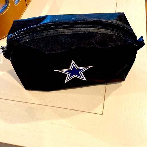 NWOT JACK BLACK SHAVING KIT WITH DALLAS COWBOYS STAR ON ONE SIDE! - Picture 4 of 4